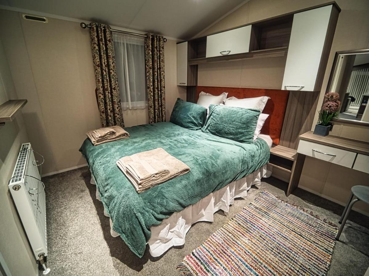 Отель Bayfield Lamplugh Экстерьер фото